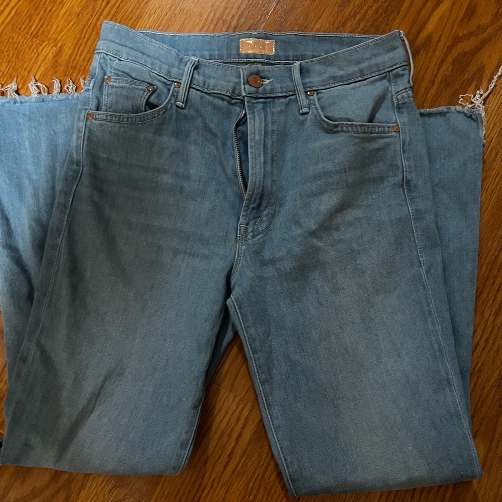 ***SOLD** Mother jeans The Insider Crop Step Fray size 28 - Picture 4 of 4